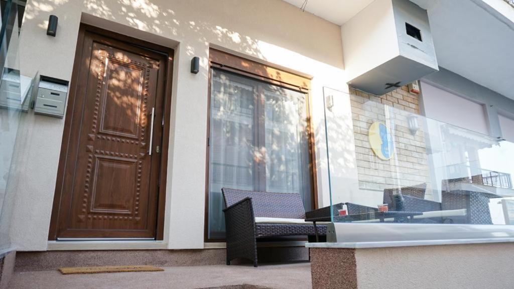 P & K Design Ltd Flats By Rentals Pro Services - Nea Moudhania Exteriör bild